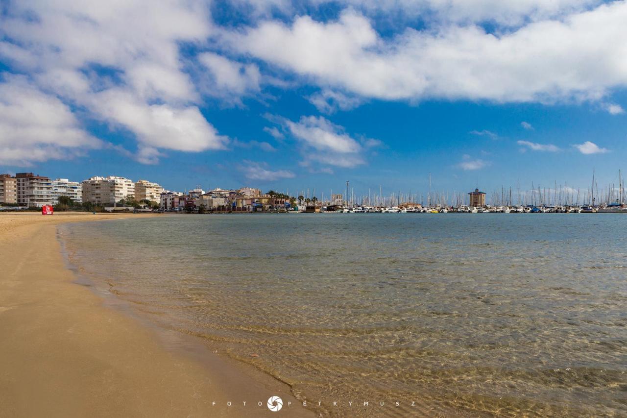 108 Apartament Fabulus Torrevieja Exteriér fotografie